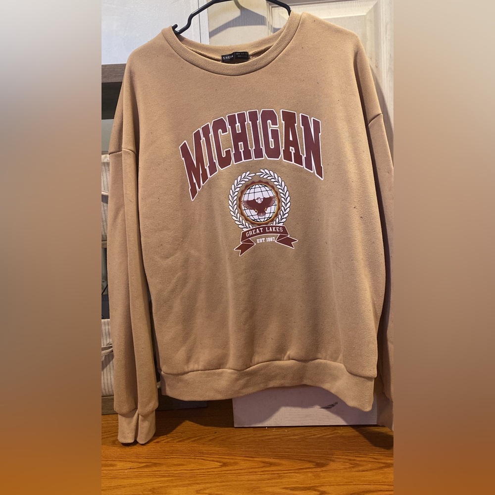 Michigan sweatshirt